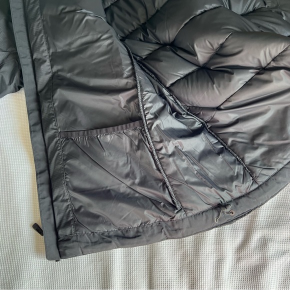 Stormhedge Down Hybrid Jacket - Picture 8 of 10